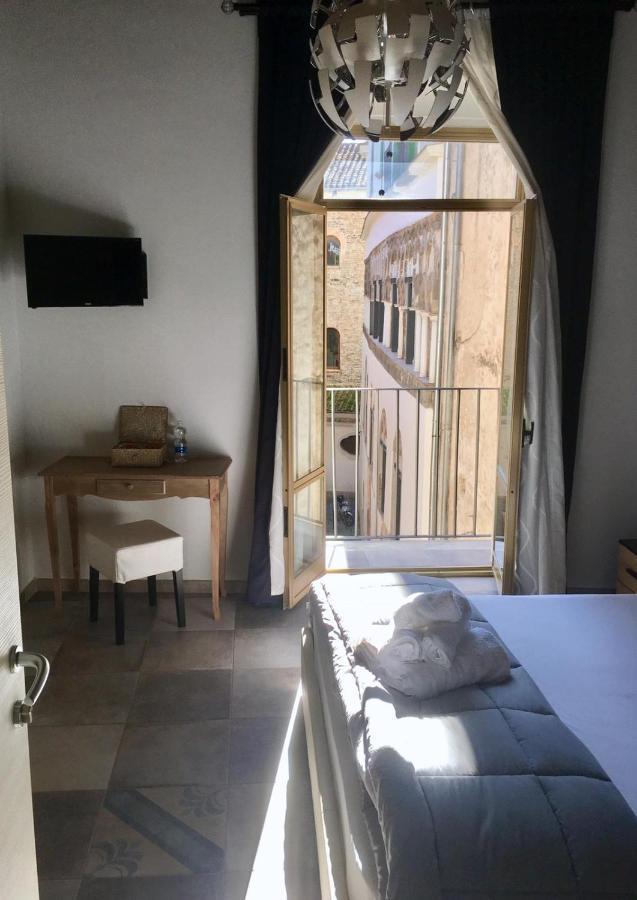 B&B Palazzo Fruscione Salerno Ngoại thất bức ảnh